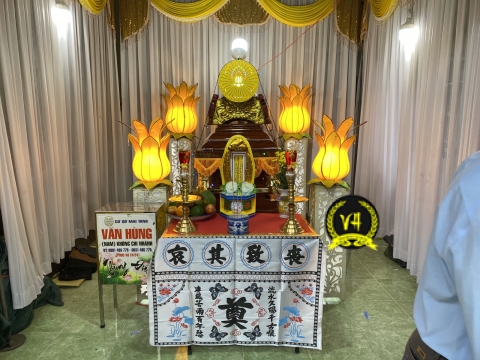Hình Mai Táng 11